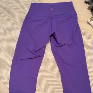 EUC: Purple lululemon crops